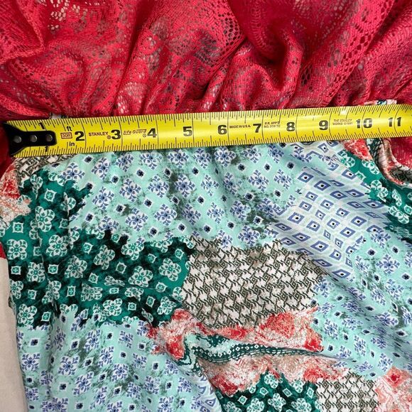 SUGARFOX Coral Ethnic Print Lace Ruffle Hem Top 1XL Women’s PLUS - Picture 16 of 16